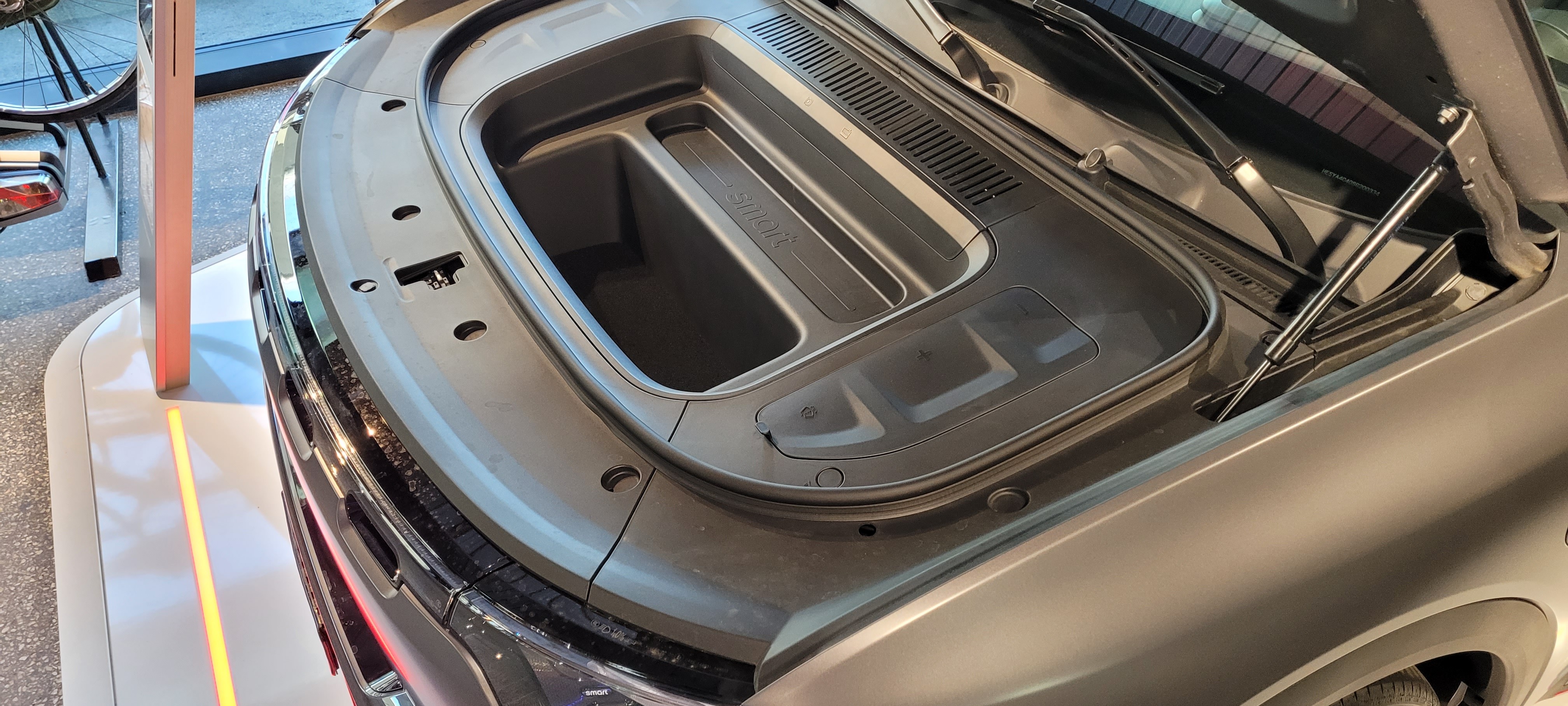 #5 100kWh Brabus AWD, 646 PS, Aktions-Leasing 0%, ab sofort verfügbar