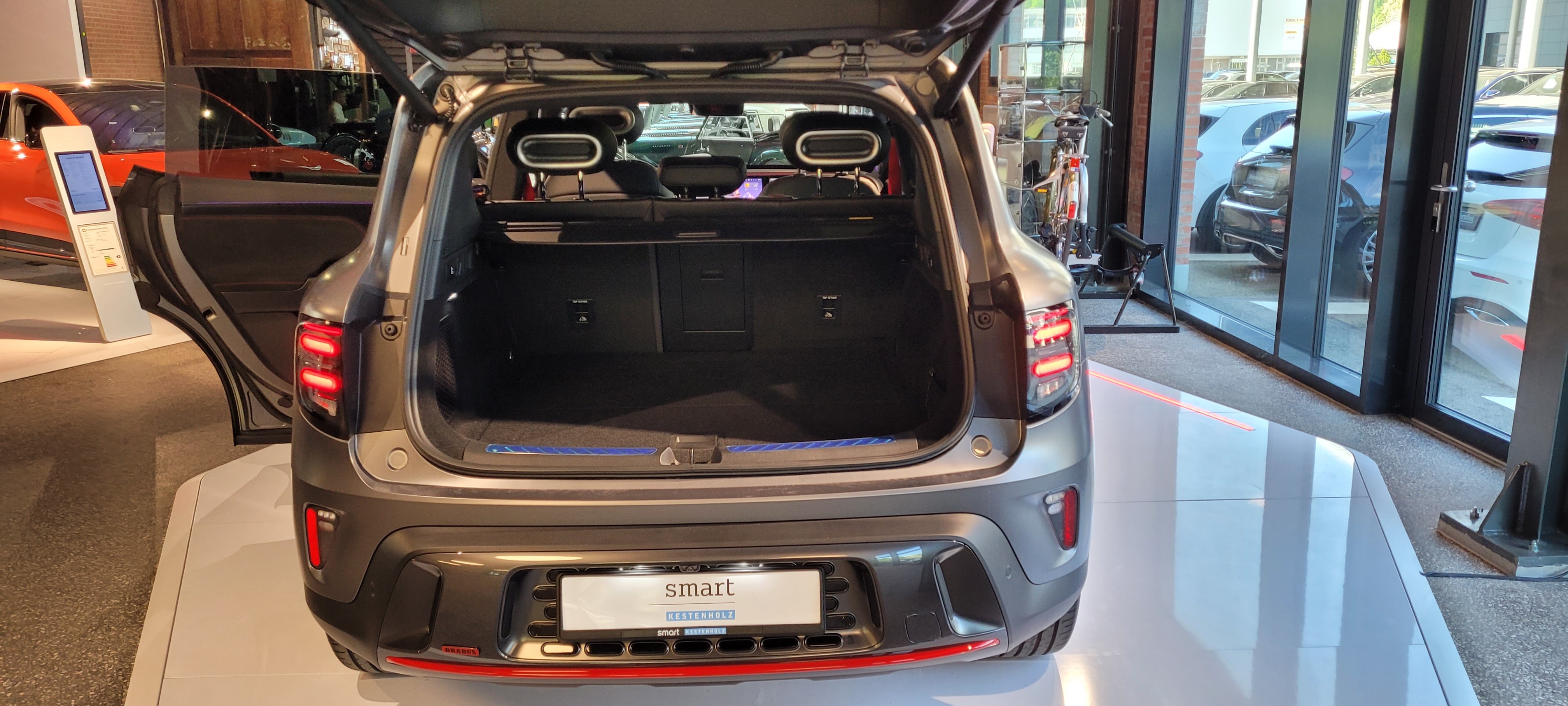 #5 100kWh Brabus AWD, 646 PS, Aktions-Leasing 0%, ab sofort verfügbar